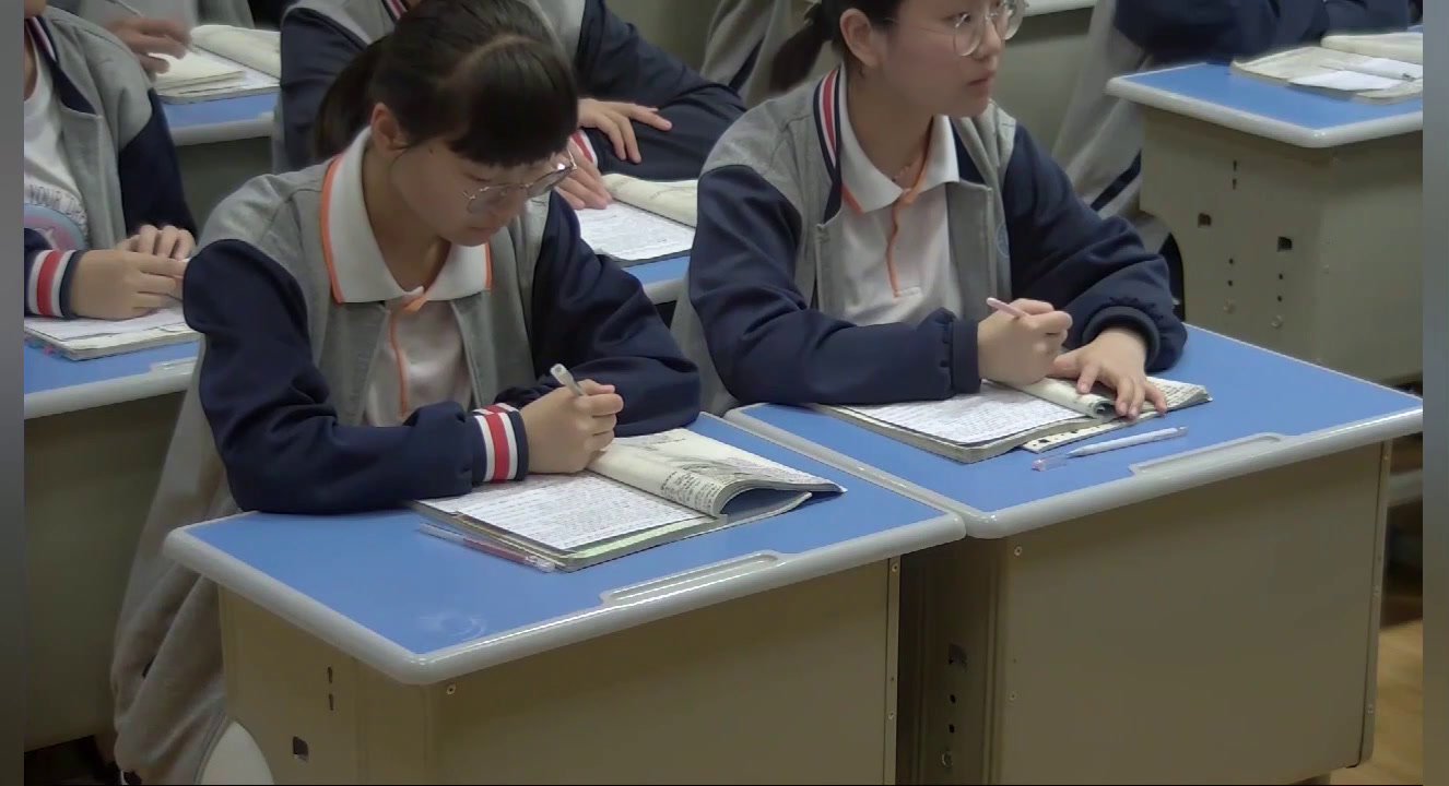 语文2011课标版九上《泊秦淮》湖北潘老师-县级优课