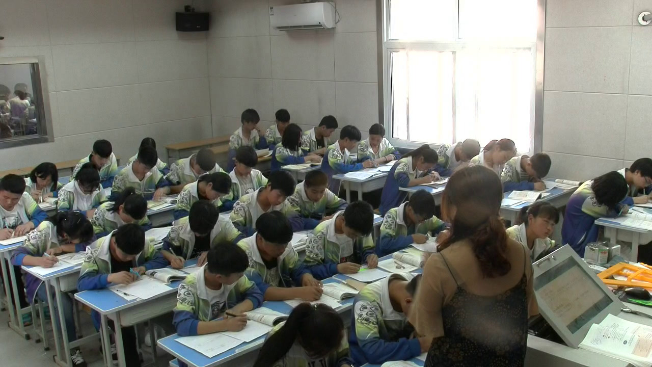 华东师大版数学八上《边边边》河南李老师-县级优课